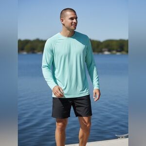 NWT johnnie-O Light Blue Men's Swim Rash Guard